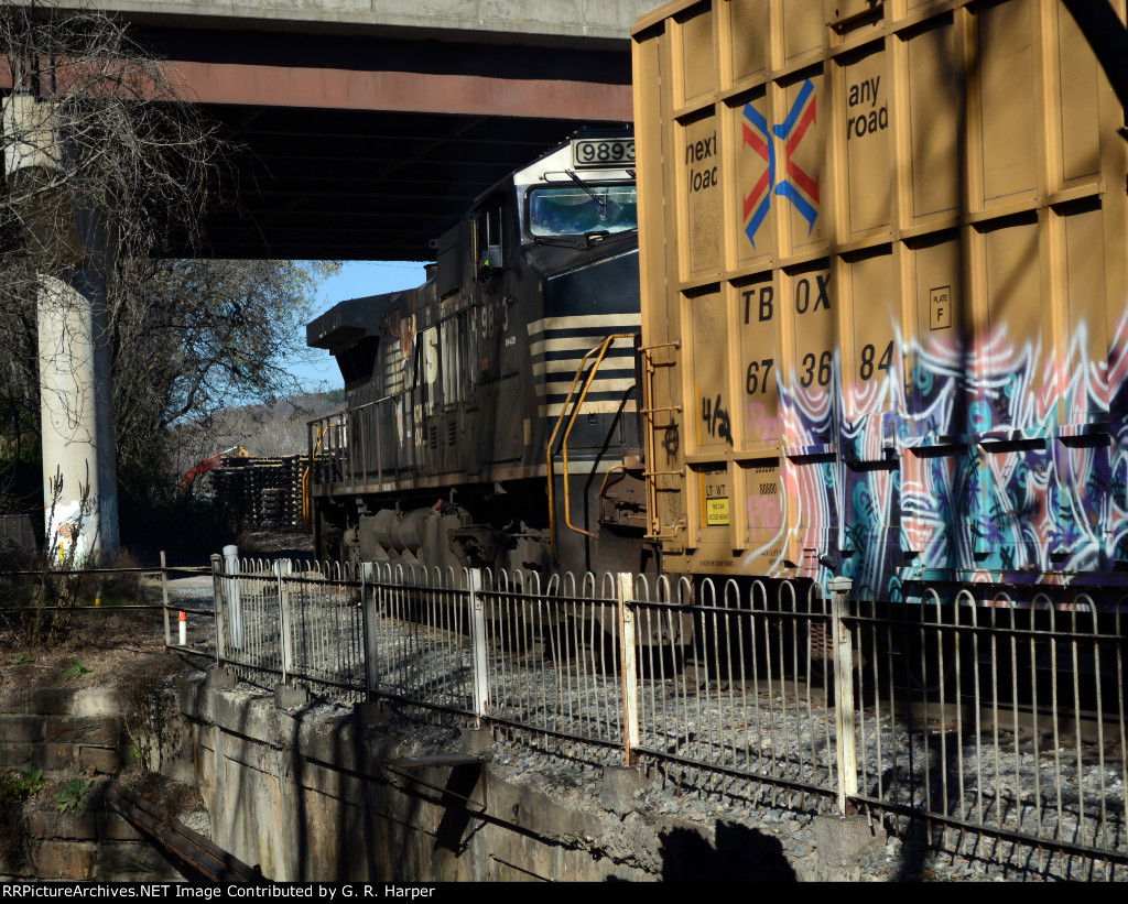 NS yard job E19 sits over top of Blackwater Creek before making its move into the interchange yard